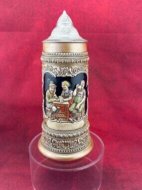 VINTAGE GERMAN TAVERN SCENE LIDDED TAN BACKGROUND BEER STEIN CERAMARTE 9 3/4 in